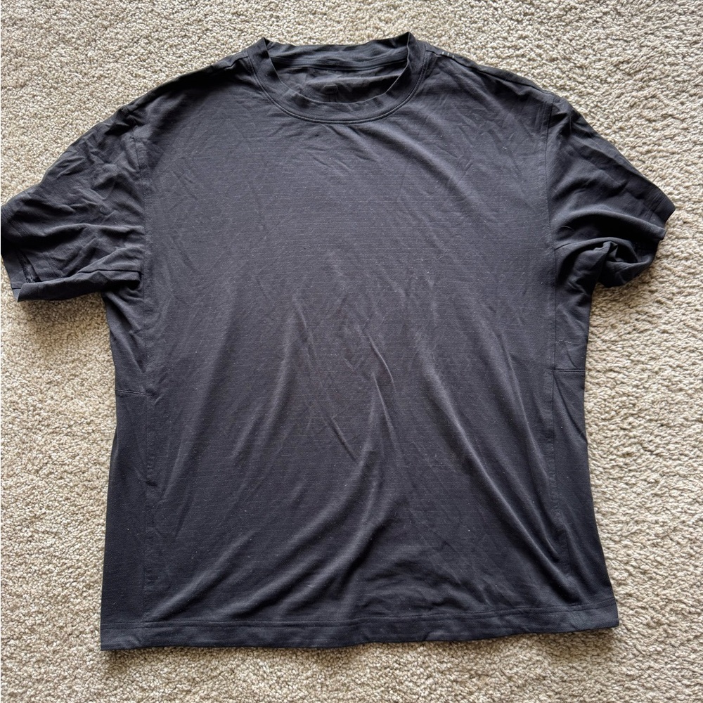 Lululemon Black Short Sleeve Tee